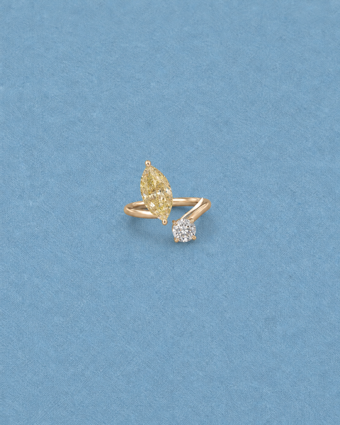 Marquise Toi et Moi Ring in Yellow Gold